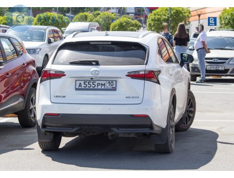 а555рм10, Lexus NX