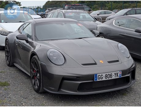 GG-806-YK, Porsche 911