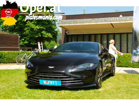 W FRY 1, Aston Martin V8 Vantage