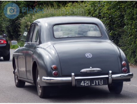 421 JYU, MG Magnette