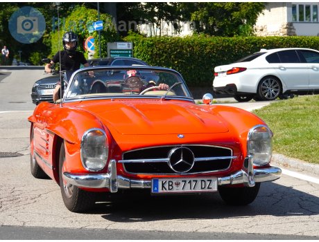KB 717 DZ, Mercedes-Benz SL-Klasse