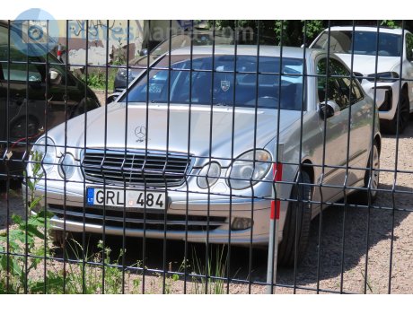 GRL 484, Mercedes-Benz E-Klasse
