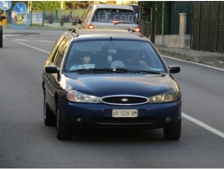 AX 028 XM, Ford Mondeo