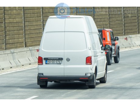 HA 00-076, Volkswagen Transporter