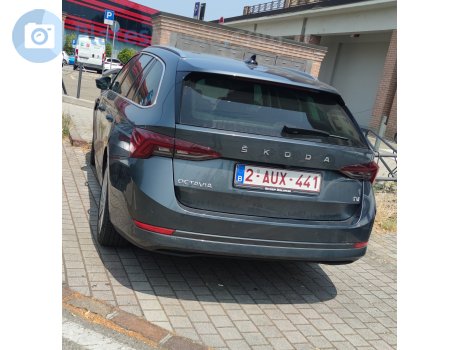 2-AUX-441, Skoda Octavia