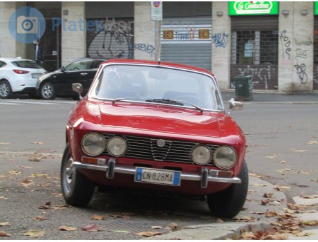 CN 828 MA, Alfa Romeo 2000
