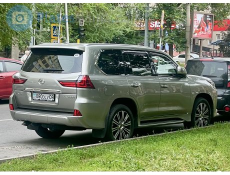 080 DLV 08, Lexus LX
