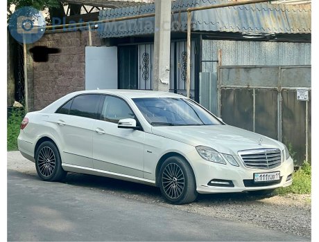 111 TJB 11, Mercedes-Benz E-Klasse