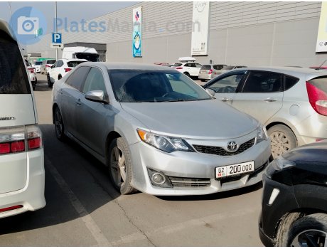 02 200 OQQ, Toyota Camry