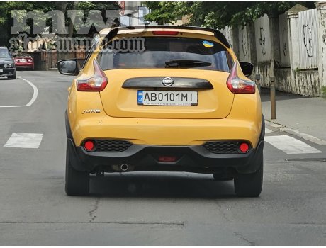 AB 0101 MI, Nissan Juke