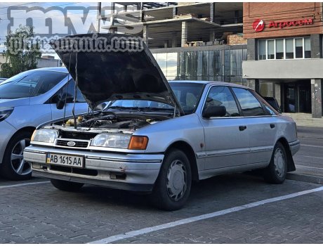 AB 1615 AA, Ford Scorpio
