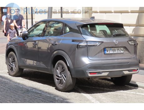 WI UA 2524, Nissan Qashqai