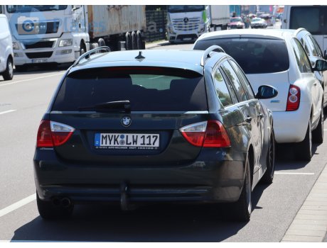MYK LW 117, BMW 3 Series