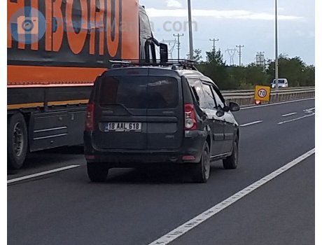 18 AAL 618, Dacia Logan