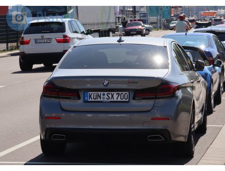 KÜN SX 700, BMW 5 Series