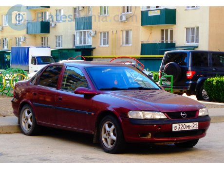 в320мн01, Opel Vectra