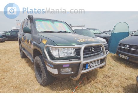 692 VV 37, Toyota Land Cruiser