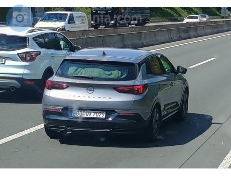BO QX 7079, Opel Grandland