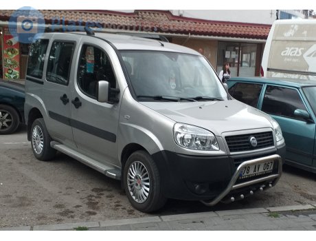 78 AV 067, FIAT Doblò
