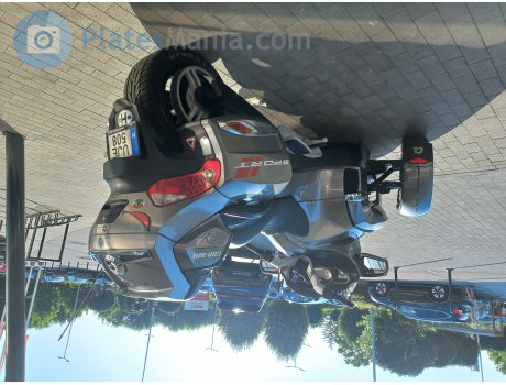 UJE-508, Can-Am Spyder RT