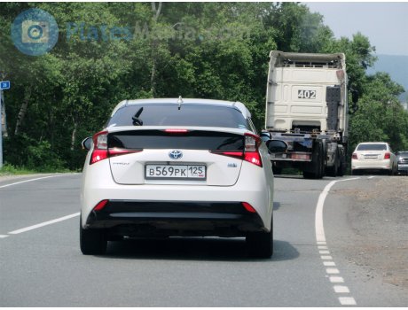 в569рк125, Toyota Prius