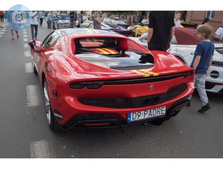 D9 PADRE, Ferrari 296