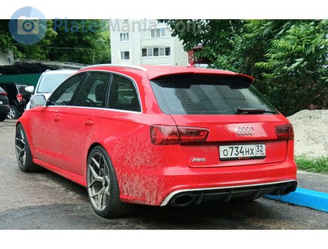о734нх32, Audi RS6