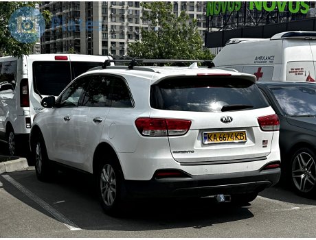 KA 6674 KB, Kia Sorento