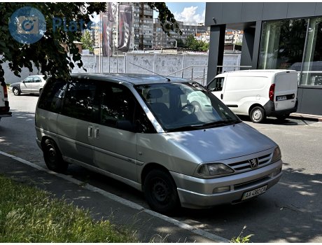 AA 4382 CA, Peugeot 806