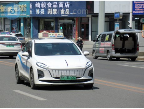 吉H·D07222, Hongqi E-QM5