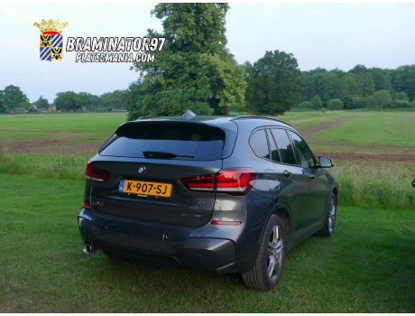 K-907-SJ, BMW X1