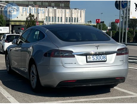 S3008, Tesla Model S