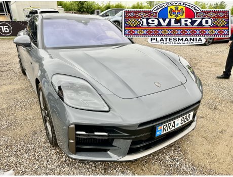 RRA 888, Porsche Panamera