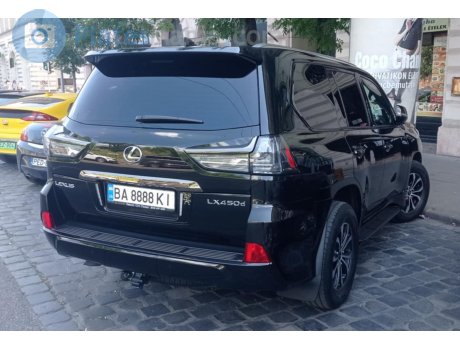BA 8888 KI, Lexus LX