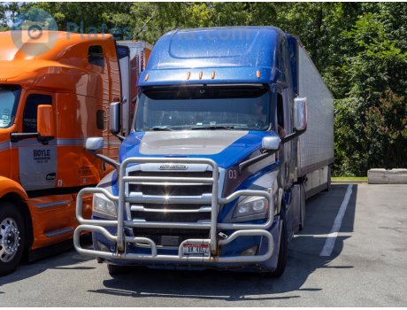 AM 4857, Freightliner Cascadia