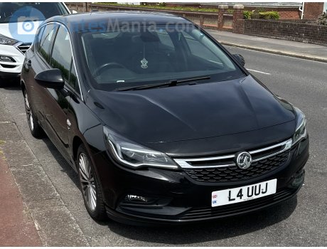 L4 UUJ, Vauxhall Astra