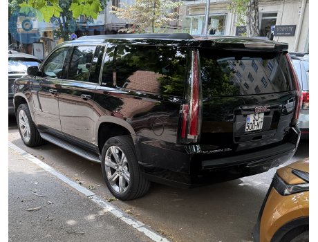 SJ-500-NT, GMC Yukon