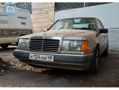 н124на48, Mercedes-Benz E-Klasse