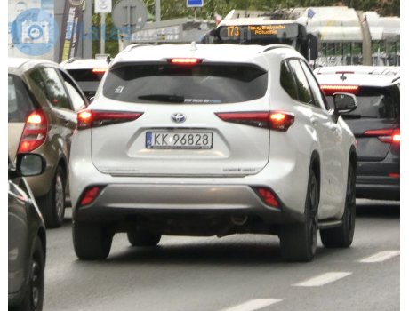 KK 96828, Toyota Highlander