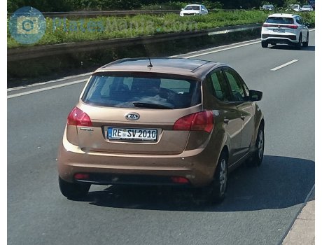 RE SV 2010, Kia Venga