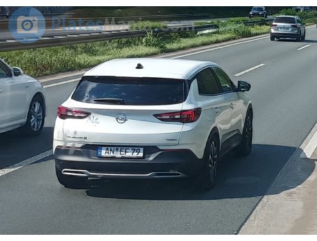 AN EF 79, Opel Grandland