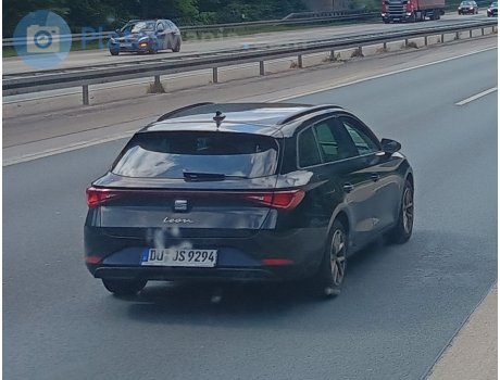 DU JS 9294, SEAT León