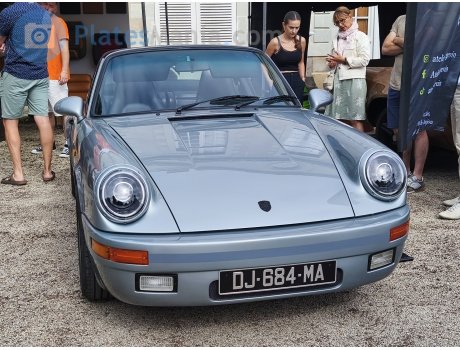 DJ-684-MA, Porsche 911