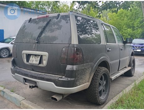 х929кв197, Lincoln Navigator