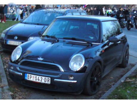 BP 042-DR, MINI Hatch