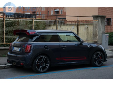 GD 312 YF, MINI Hatch