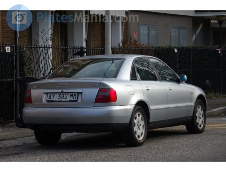 AY 382 MM, Audi A4