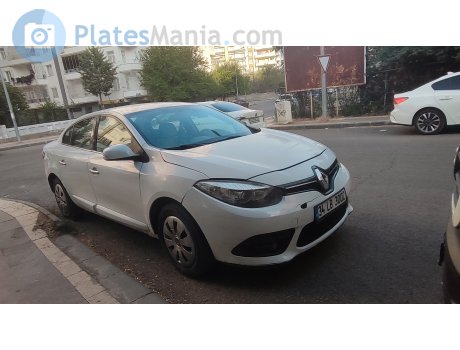34 LB 3002, Renault Fluence