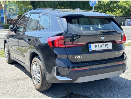 PT 819, BMW X1