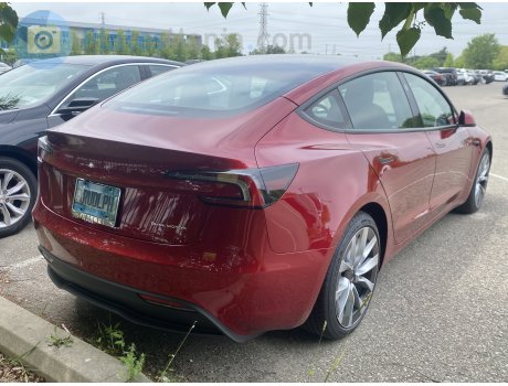 RUDLPH, Tesla Model 3